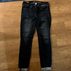 American Eagle Denim jeans 
Size: 6 
Deep blue denim